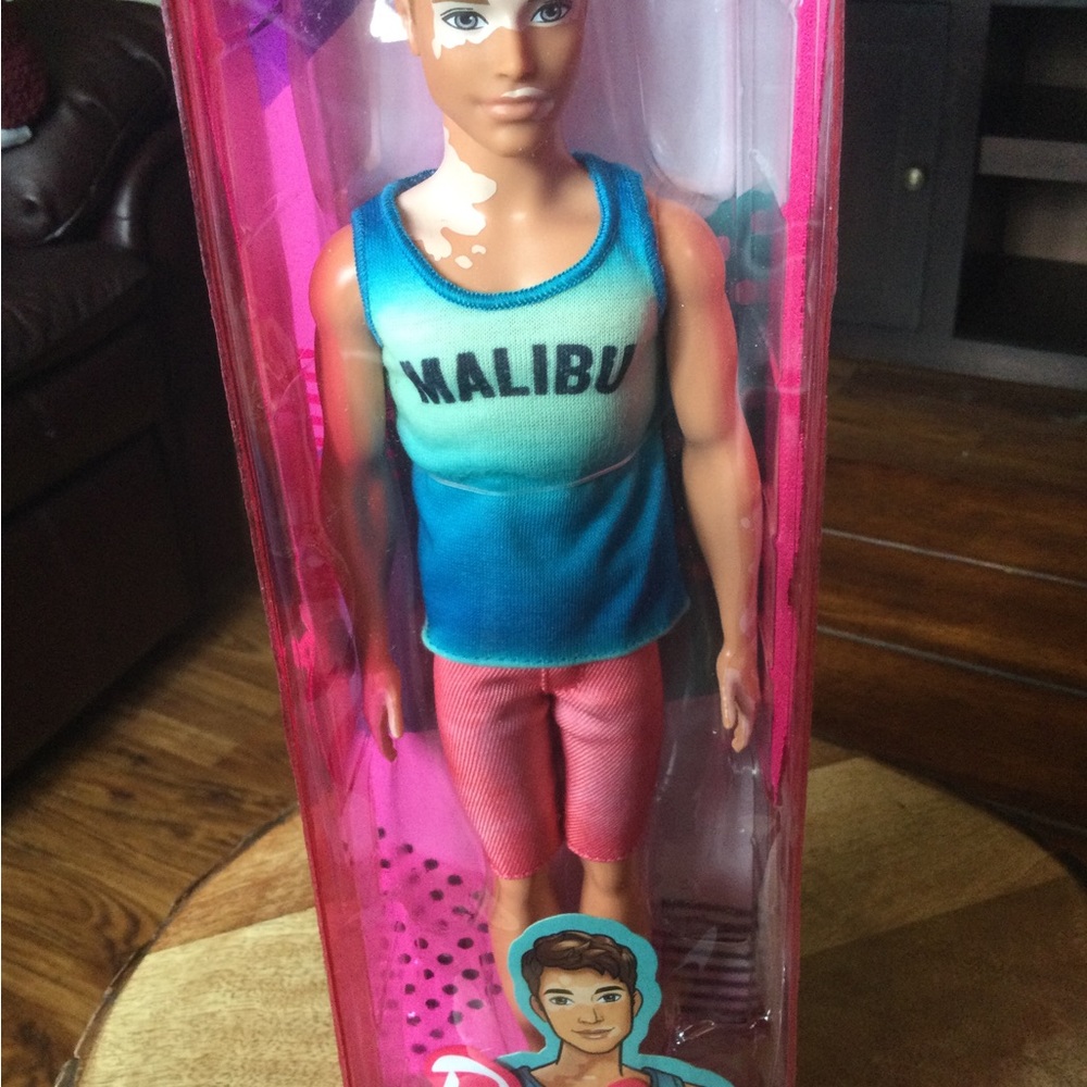 Mattel Barbie Fashionistas Vitiligo Malibu Ken Doll NIP